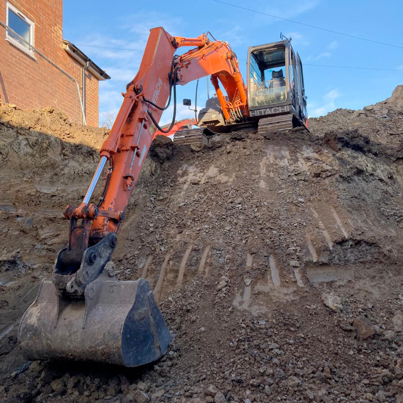 Grab hire, earthworks, site clearance, building site muck away, Gristle Ltd