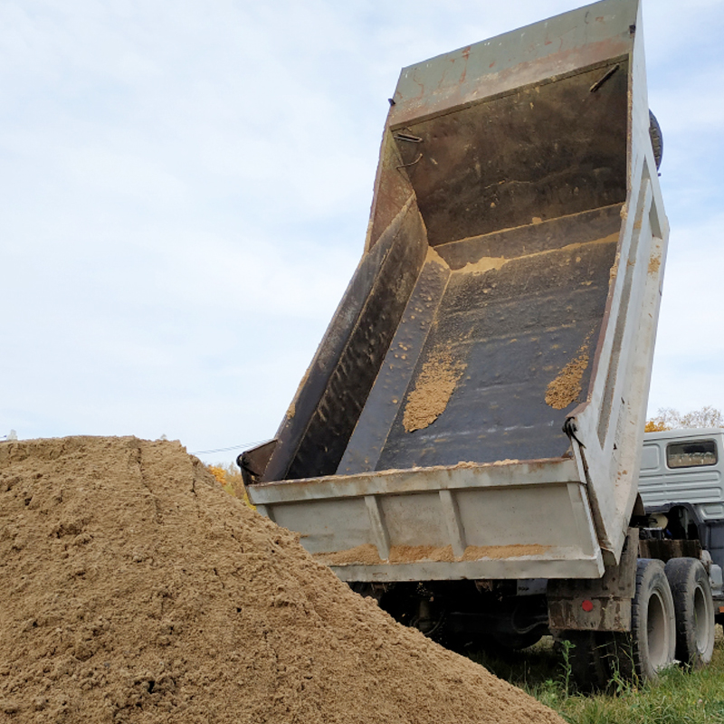 Topsoil supply and delivery, tipper lorry, Gristle Ltd 